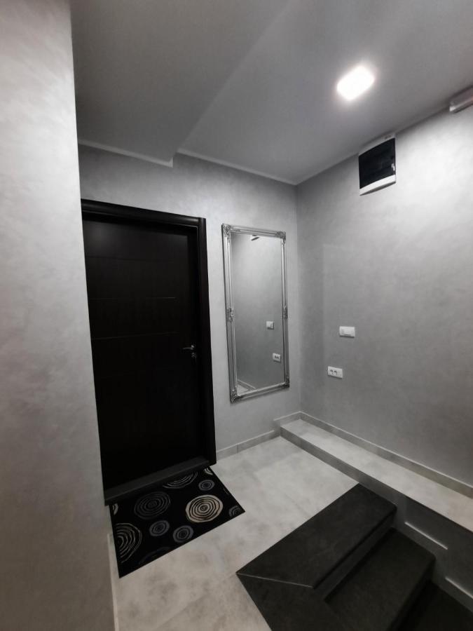 Galerija Park 1 Apartment Arandjelovac Bagian luar foto